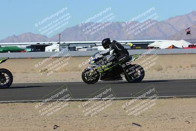media/Jan-22-2023-CVMA (Sun) [[66d43cdebf]]/Race 11 Stock 1000 Shootout/